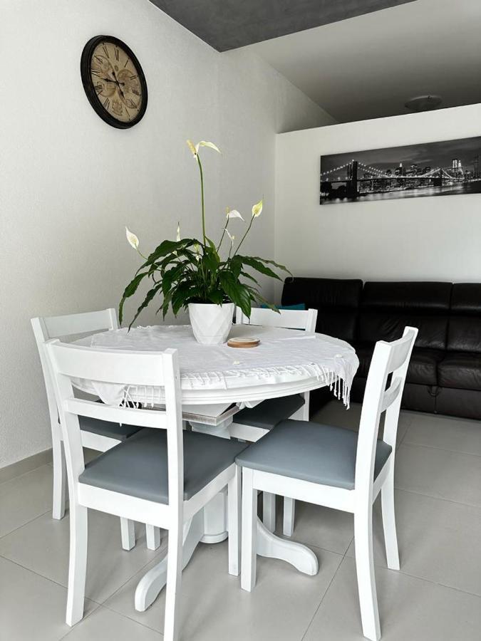 Apartments Boka Pearl Котор Екстер'єр фото