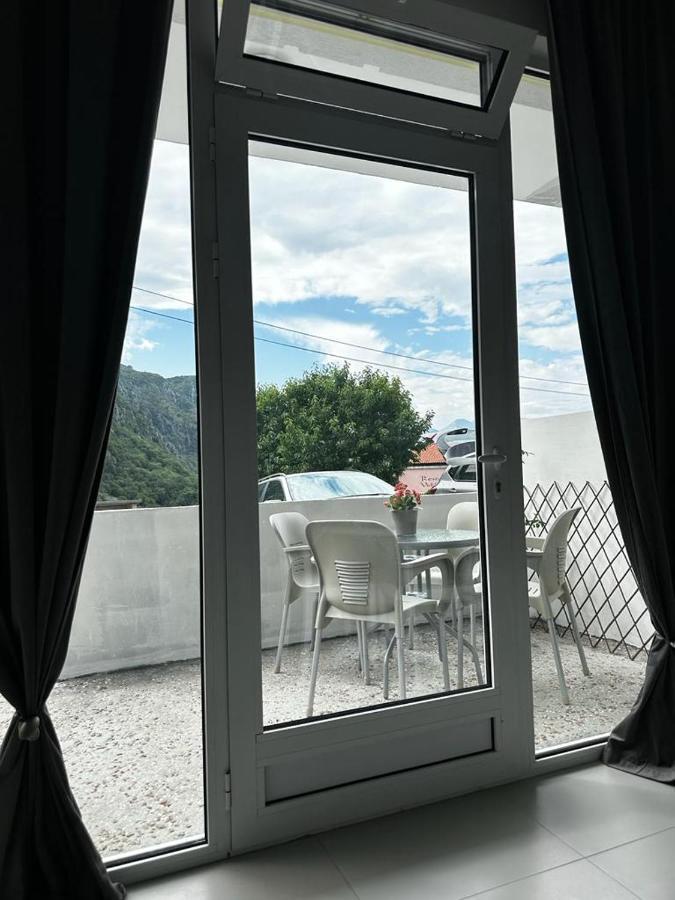Apartments Boka Pearl Котор Екстер'єр фото