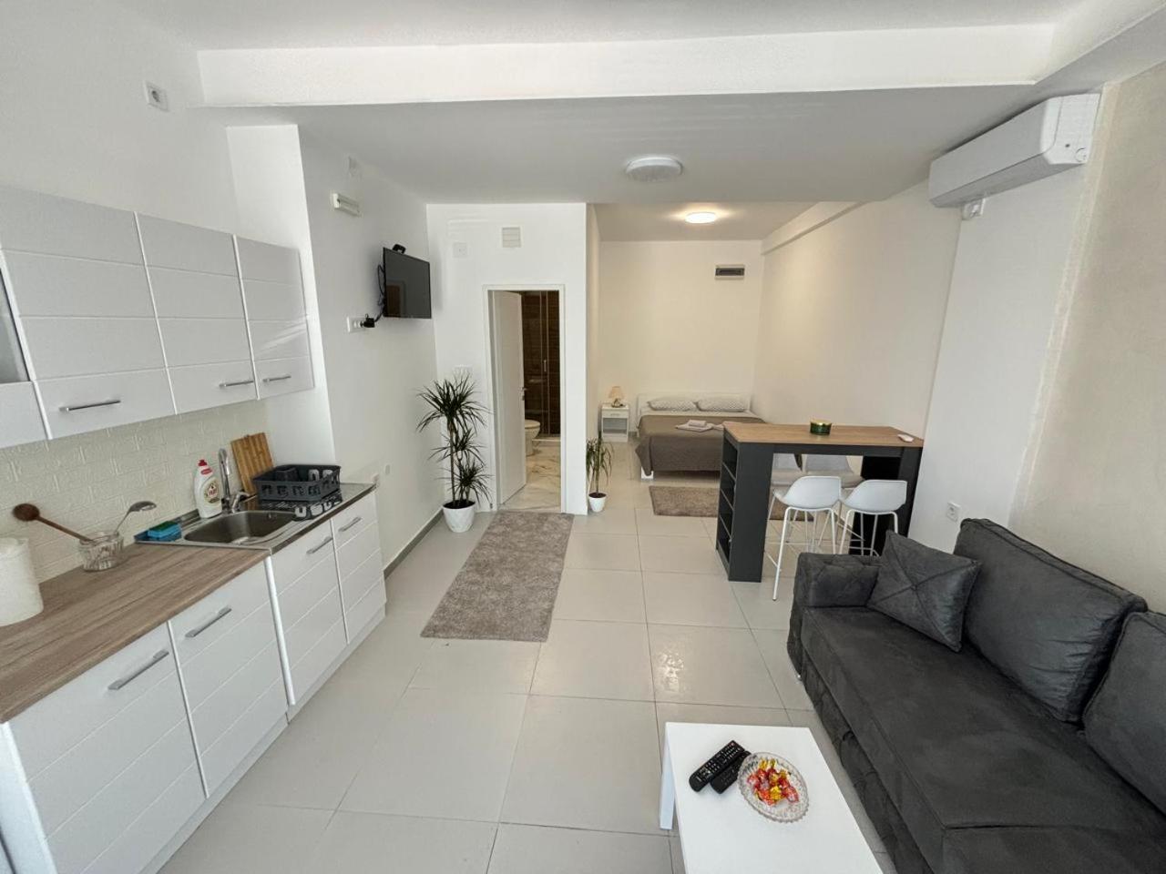 Apartments Boka Pearl Котор Екстер'єр фото