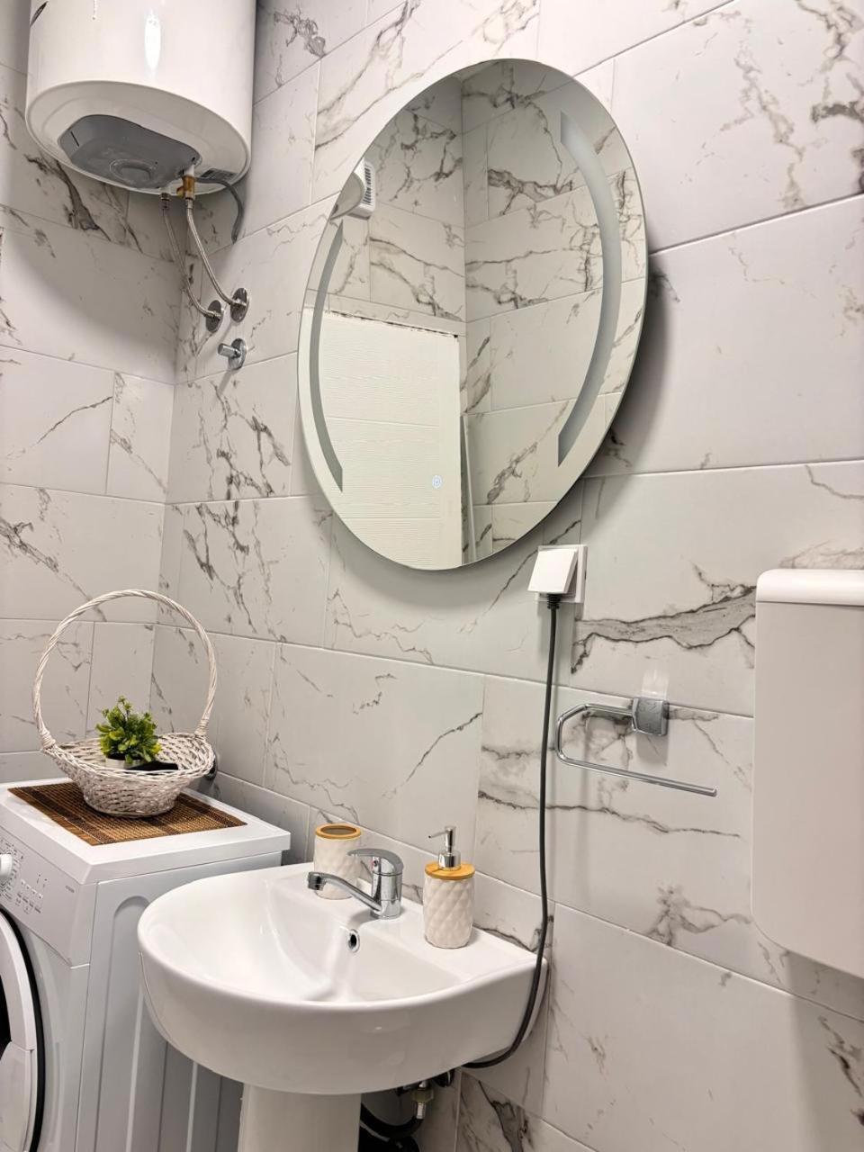 Apartments Boka Pearl Котор Екстер'єр фото